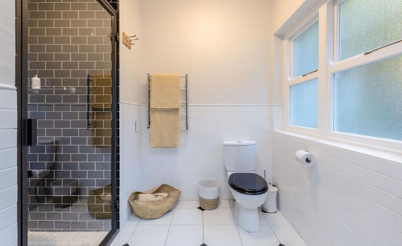 4 Bedroom Property for Sale in Llandudno Western Cape